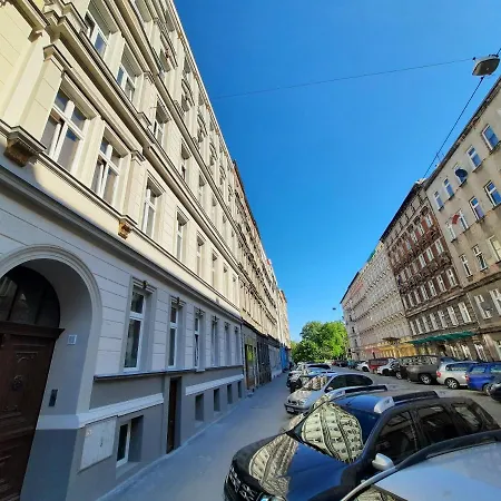 Krotkoterminowy Kat Breslau Exterior foto